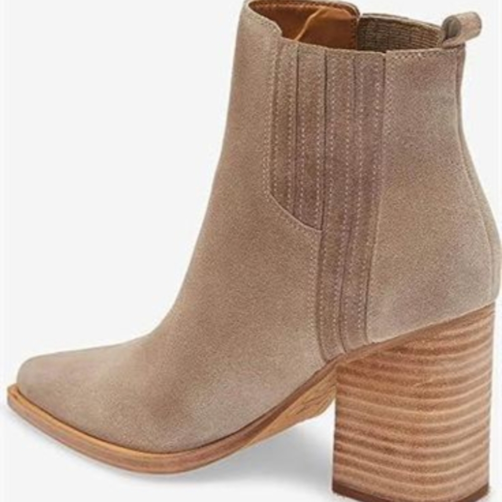Women's Tan Ankle Boots